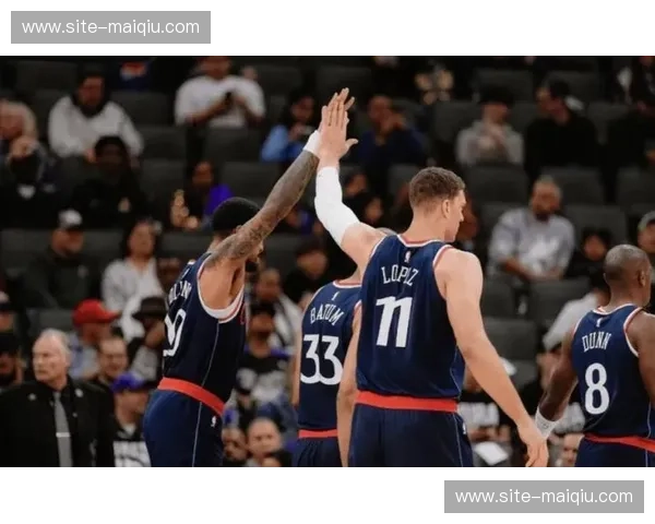 快船新援加兰即将迎来首秀 后场配置面临重新调整